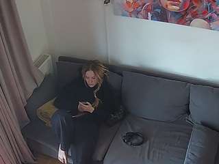 voyeurcam-julmodels-living-7