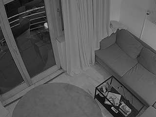 voyeurcam-julmodels-living-7