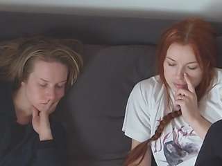 voyeurcam-julmodels-living-7