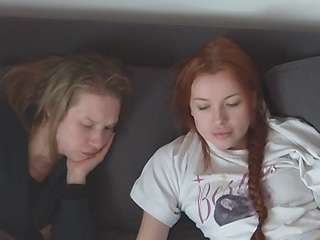 voyeurcam-julmodels-living-7