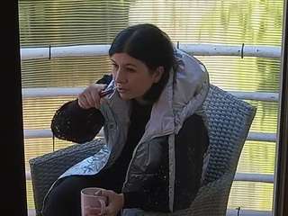 voyeurcam-julmodels-living-7
