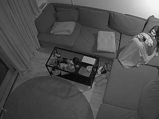 voyeurcam-julmodels-living-7