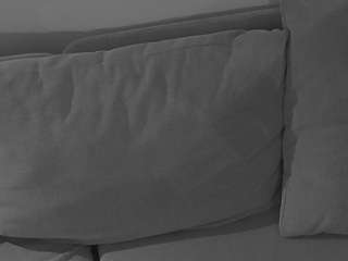 voyeurcam-julmodels-living-7