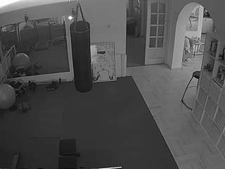voyeurcam-julmodels-living-7