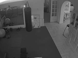voyeurcam-julmodels-living-7