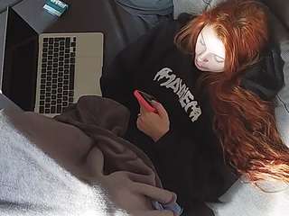 voyeurcam-julmodels-living-7