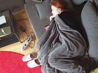voyeurcam-julmodels-living-7