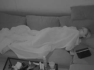 voyeurcam-julmodels-living-7