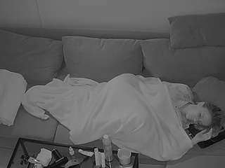 voyeurcam-julmodels-living-7