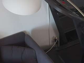 voyeurcam-julmodels-living-7