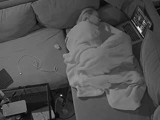 voyeurcam-julmodels-living-7
