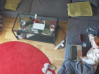voyeurcam-julmodels-living-7