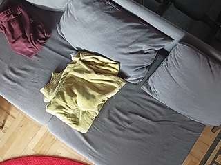 voyeurcam-julmodels-living-7