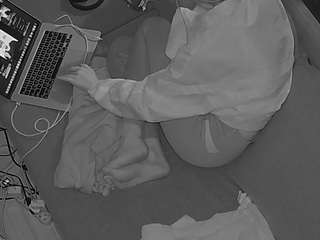 voyeurcam-julmodels-... webcam