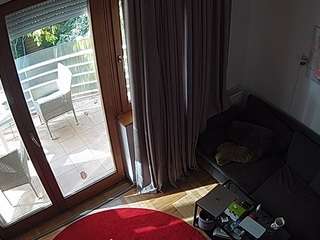 voyeurcam-julmodels-living-7