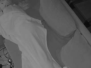 voyeurcam-julmodels-living-7