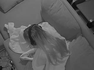 voyeurcam-julmodels-living-7