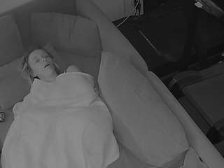 voyeurcam-julmodels-living-7