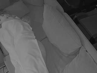 voyeurcam-julmodels-living-7