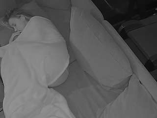 voyeurcam-julmodels-living-7