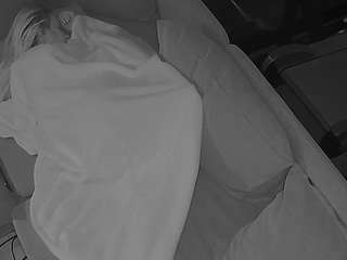 voyeurcam-julmodels-living-7