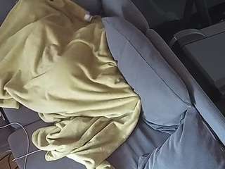 voyeurcam-julmodels-living-7