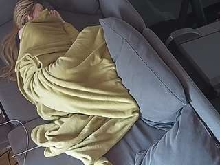 voyeurcam-julmodels-living-7