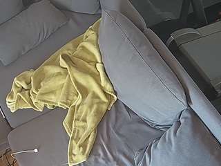 voyeurcam-julmodels-living-7