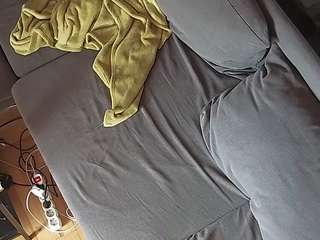 voyeurcam-julmodels-living-7