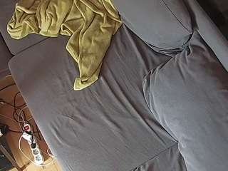 voyeurcam-julmodels-living-7