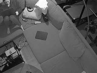 voyeurcam-julmodels-living-7