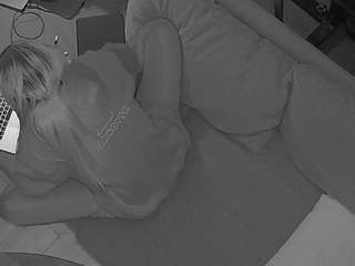 voyeurcam-julmodels-living-7 camsoda