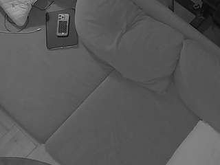 voyeurcam-julmodels-living-7