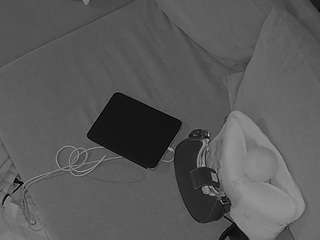 voyeurcam-julmodels-living-7
