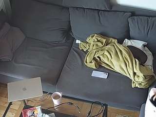 voyeurcam-julmodels-living-7