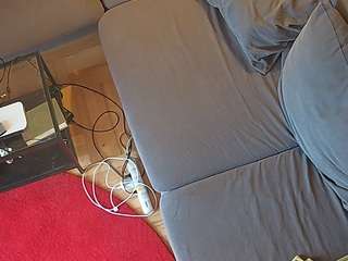 voyeurcam-julmodels-living-7