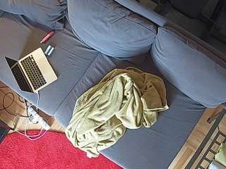 voyeurcam-julmodels-living-7