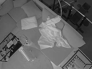 voyeurcam-julmodels-living-7