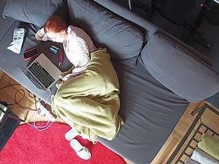 voyeurcam-julmodels-living-7