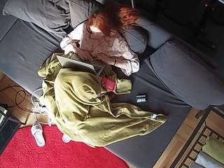 voyeurcam-julmodels-living-7