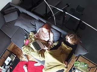 voyeurcam-julmodels-living-7