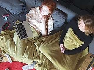 voyeurcam-julmodels-living-7
