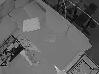voyeurcam-julmodels-living-7