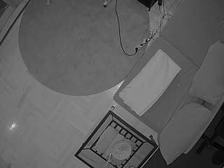 voyeurcam-julmodels-living-7