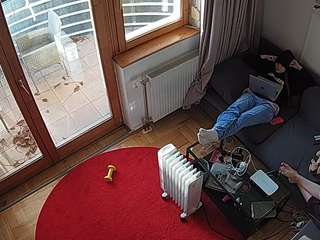 voyeurcam-julmodels-living-7