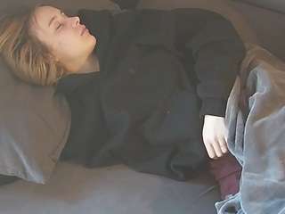 voyeurcam-julmodels-living-7