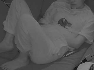 voyeurcam-julmodels-living-7 camsoda