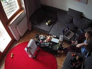 voyeurcam-julmodels-living-7