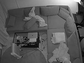 voyeurcam-julmodels-living-7