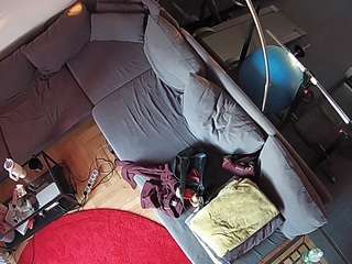 voyeurcam-julmodels-living-7